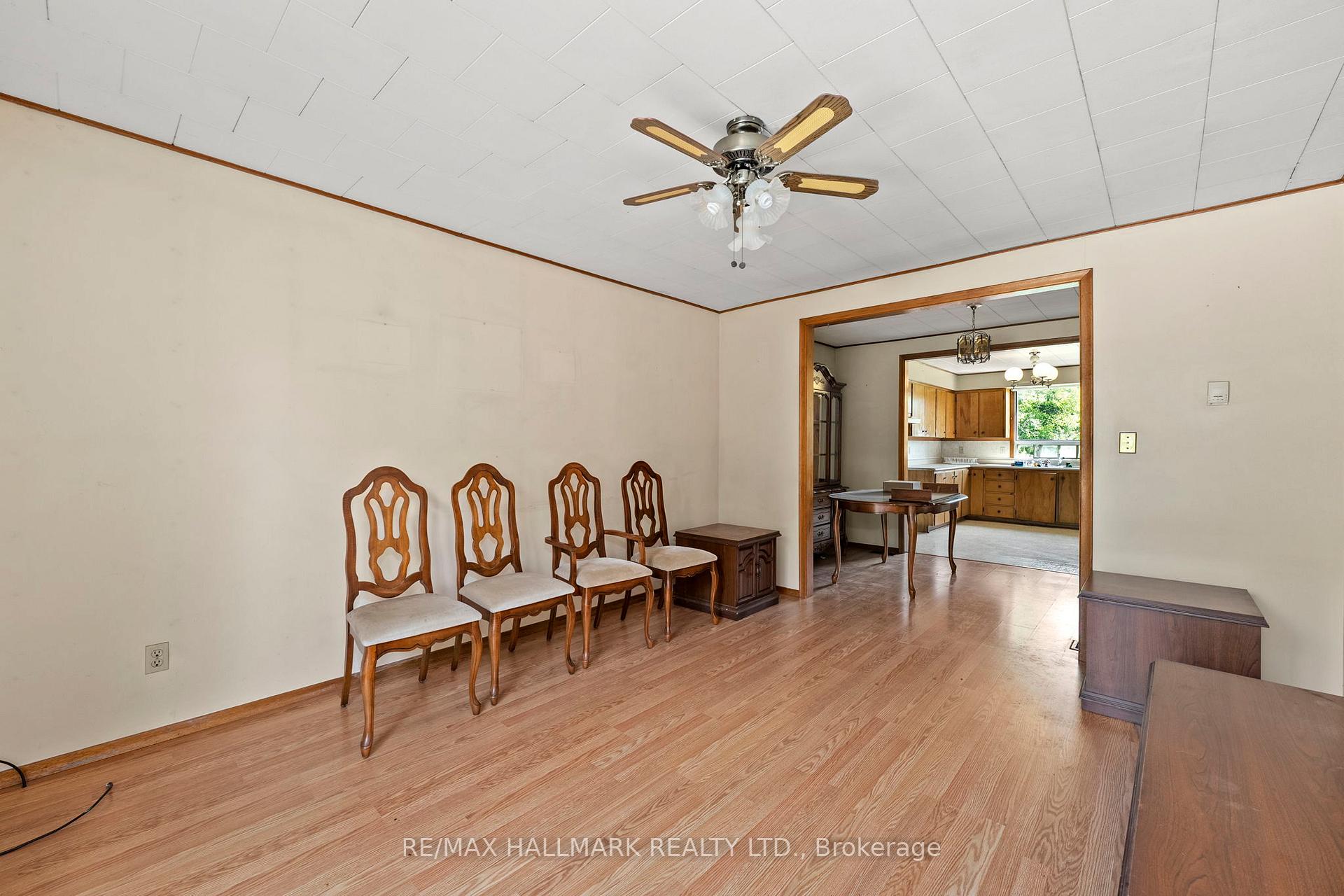 Photo 12 of 24093 Weirs Side Road, Georgina, Pefferlaw — HOMEH