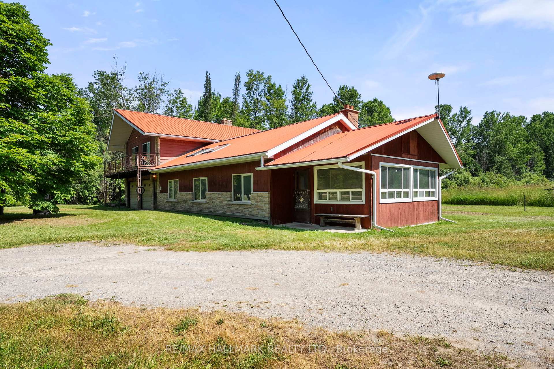 Photo 16 of 24093 Weirs Side Road, Georgina, Pefferlaw — HOMEH