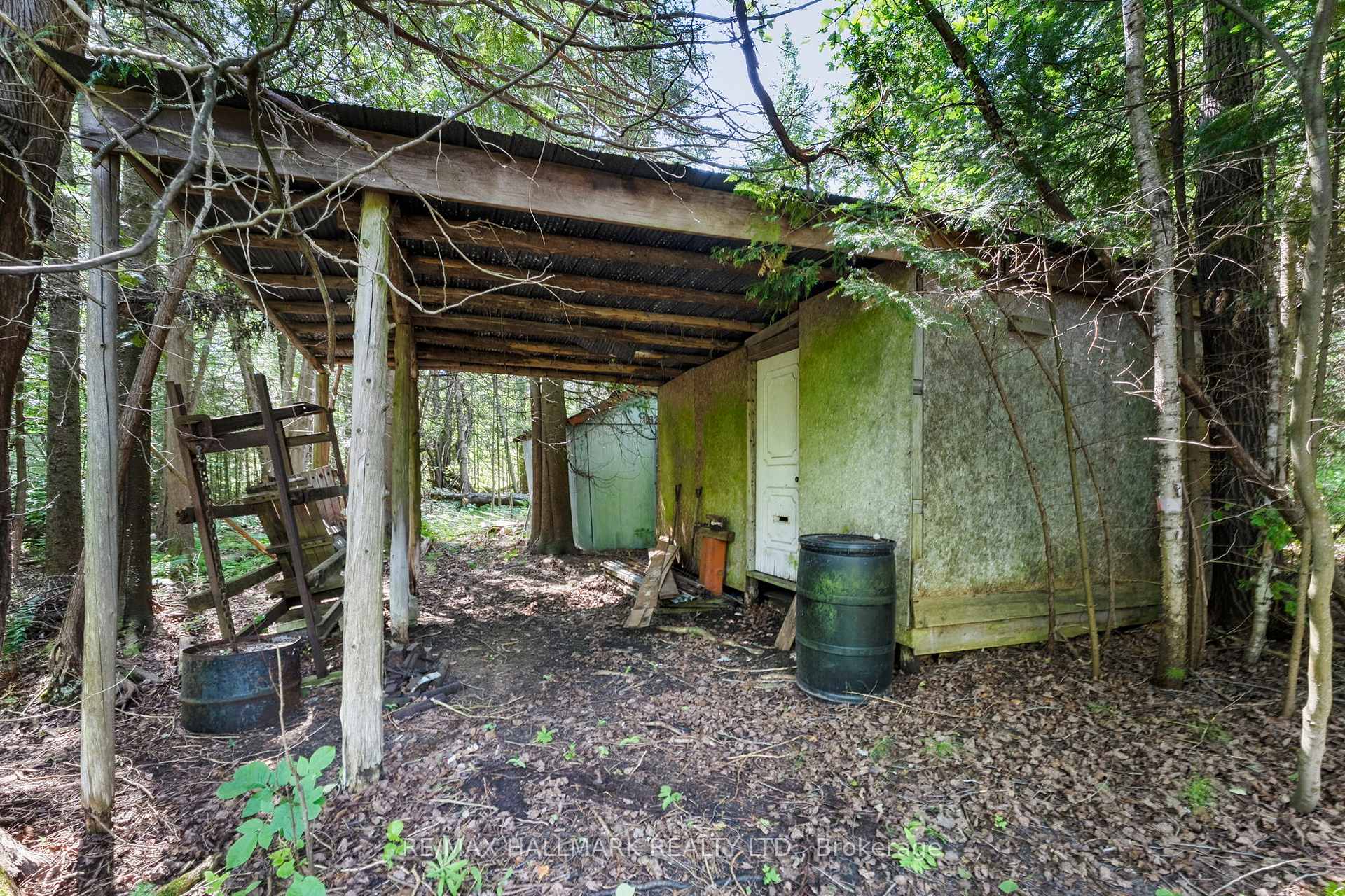 Photo 18 of 24093 Weirs Side Road, Georgina, Pefferlaw — HOMEH