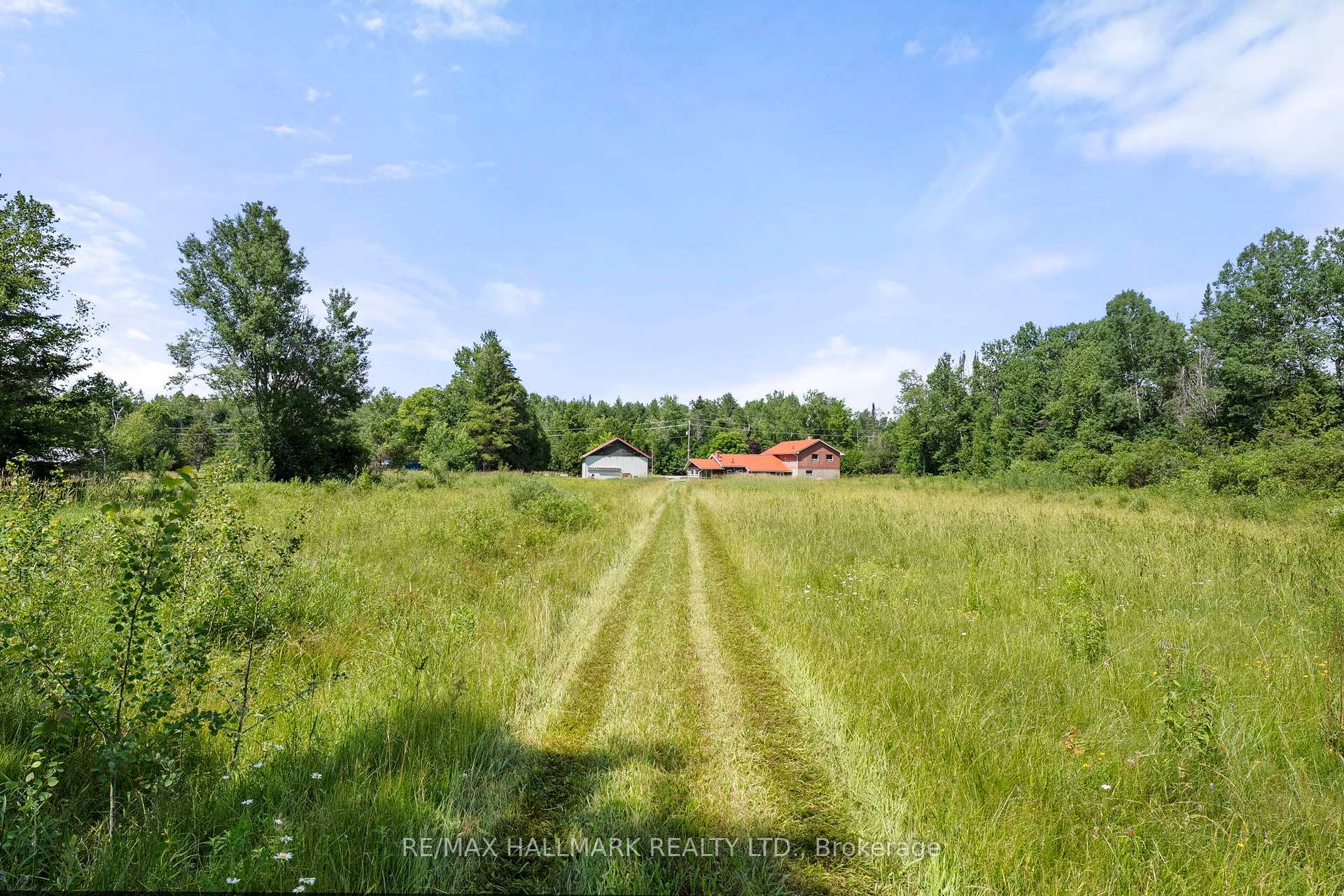 Photo 23 of 24093 Weirs Side Road, Georgina, Pefferlaw — HOMEH