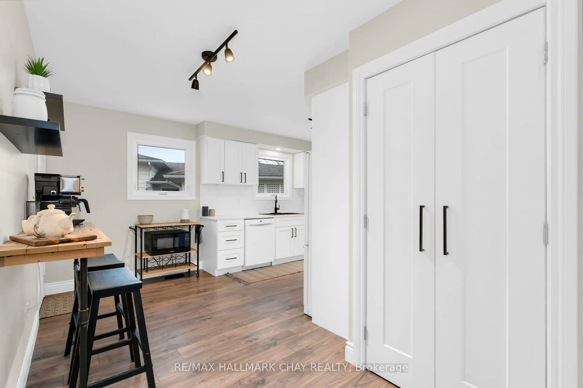 Photo 7 of 229 Eric Street, Clearview, Stayner — HOMEH