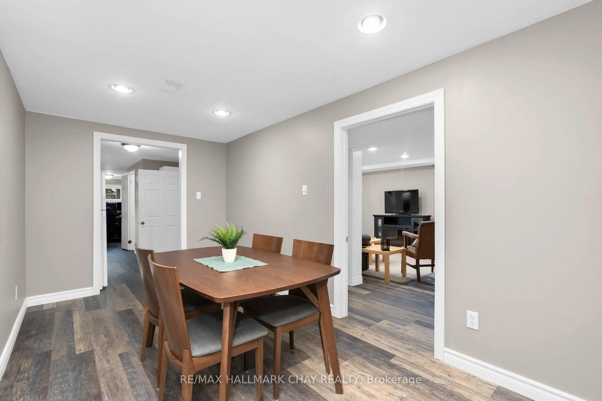 Photo 21 of 229 Eric Street, Clearview, Stayner — HOMEH