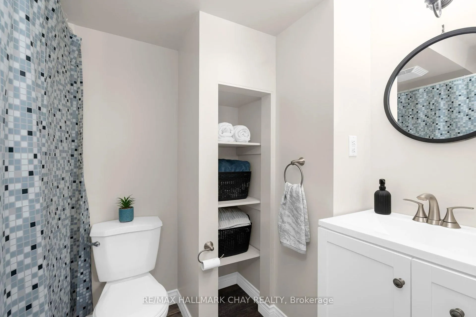 Photo 22 of 229 Eric Street, Clearview, Stayner — HOMEH