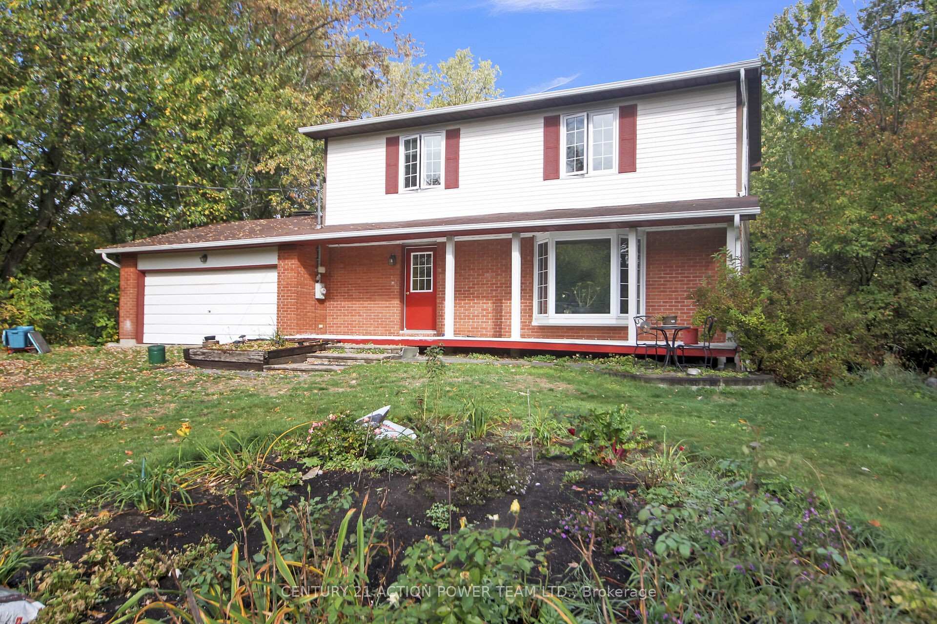Photo 3 of 5658 Marlene Cr, Ottawa, Osgoode — HOMEH