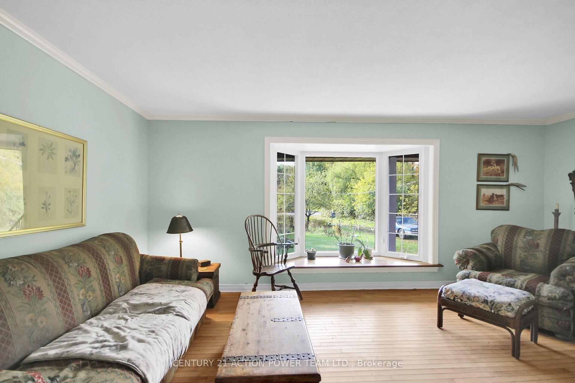 Photo 6 of 5658 Marlene Cr, Ottawa, Osgoode — HOMEH