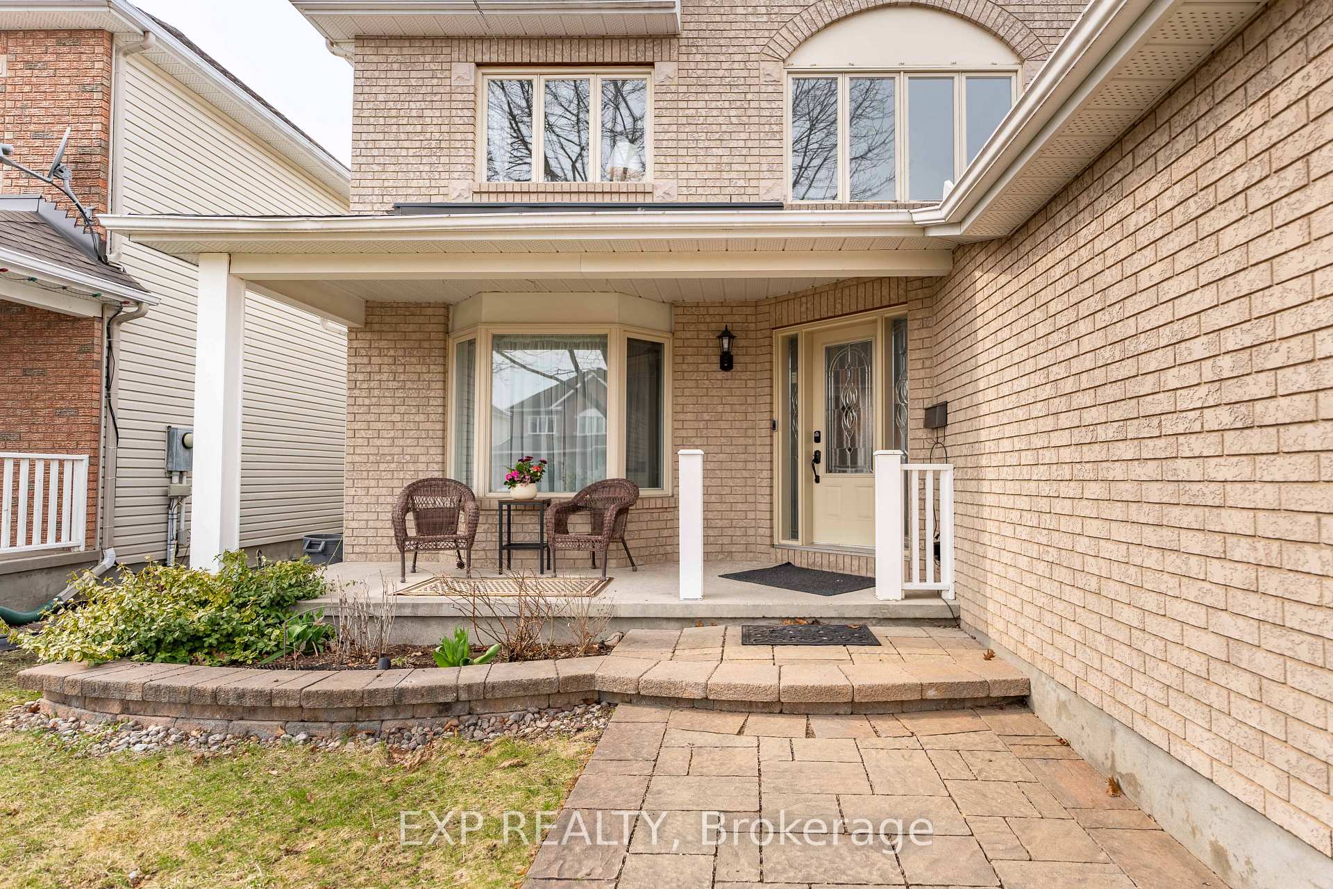 Photo 4 of 15 mayford Avenue, Ottawa, Barrhaven East — HOMEH