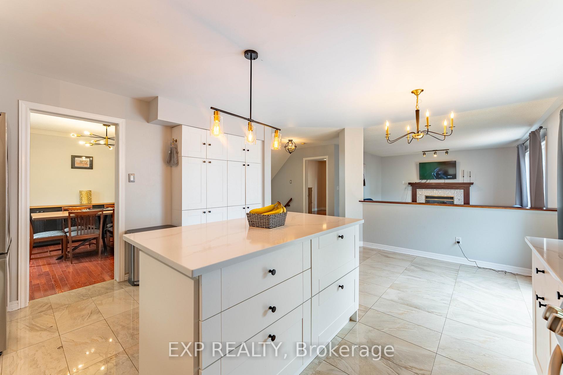 Photo 19 of 15 mayford Avenue, Ottawa, Barrhaven East — HOMEH