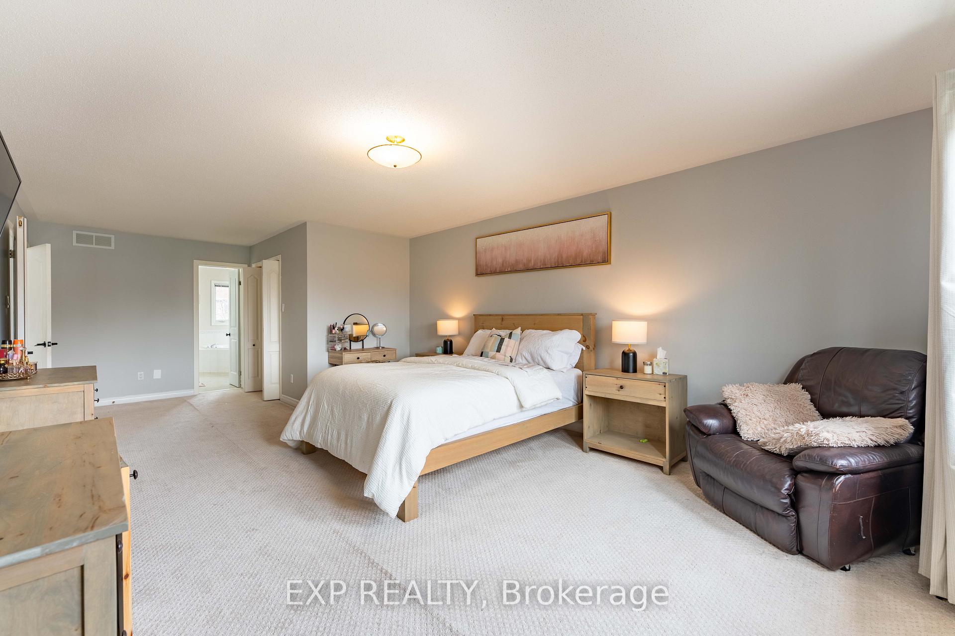 Photo 32 of 15 mayford Avenue, Ottawa, Barrhaven East — HOMEH