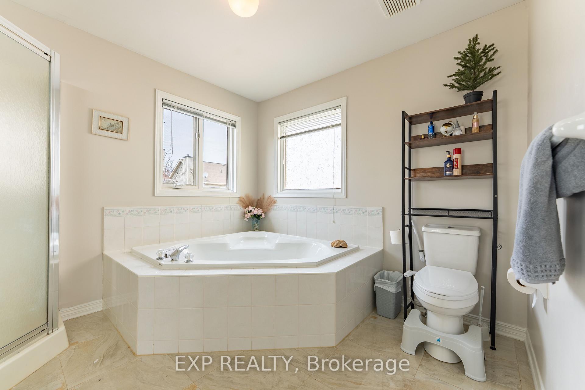 Photo 33 of 15 mayford Avenue, Ottawa, Barrhaven East — HOMEH
