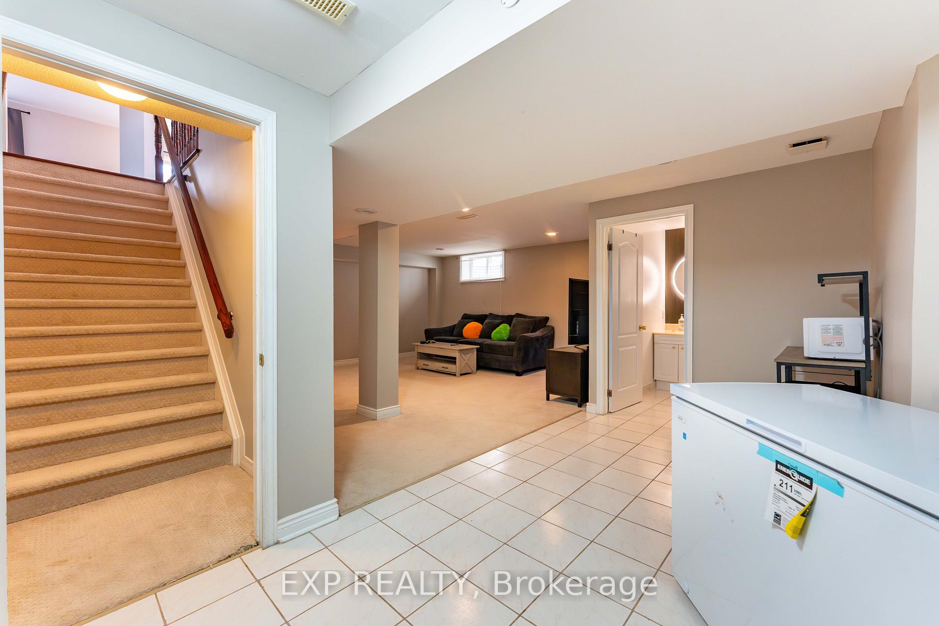 Photo 36 of 15 mayford Avenue, Ottawa, Barrhaven East — HOMEH