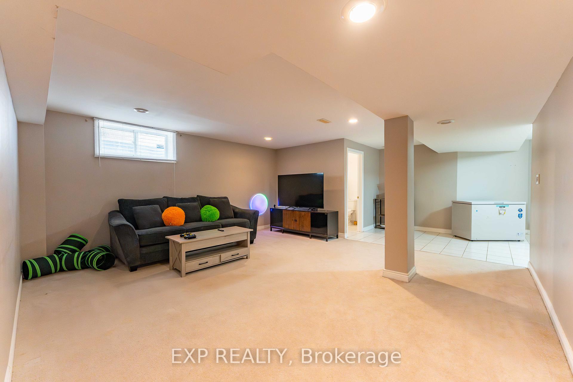 Photo 38 of 15 mayford Avenue, Ottawa, Barrhaven East — HOMEH