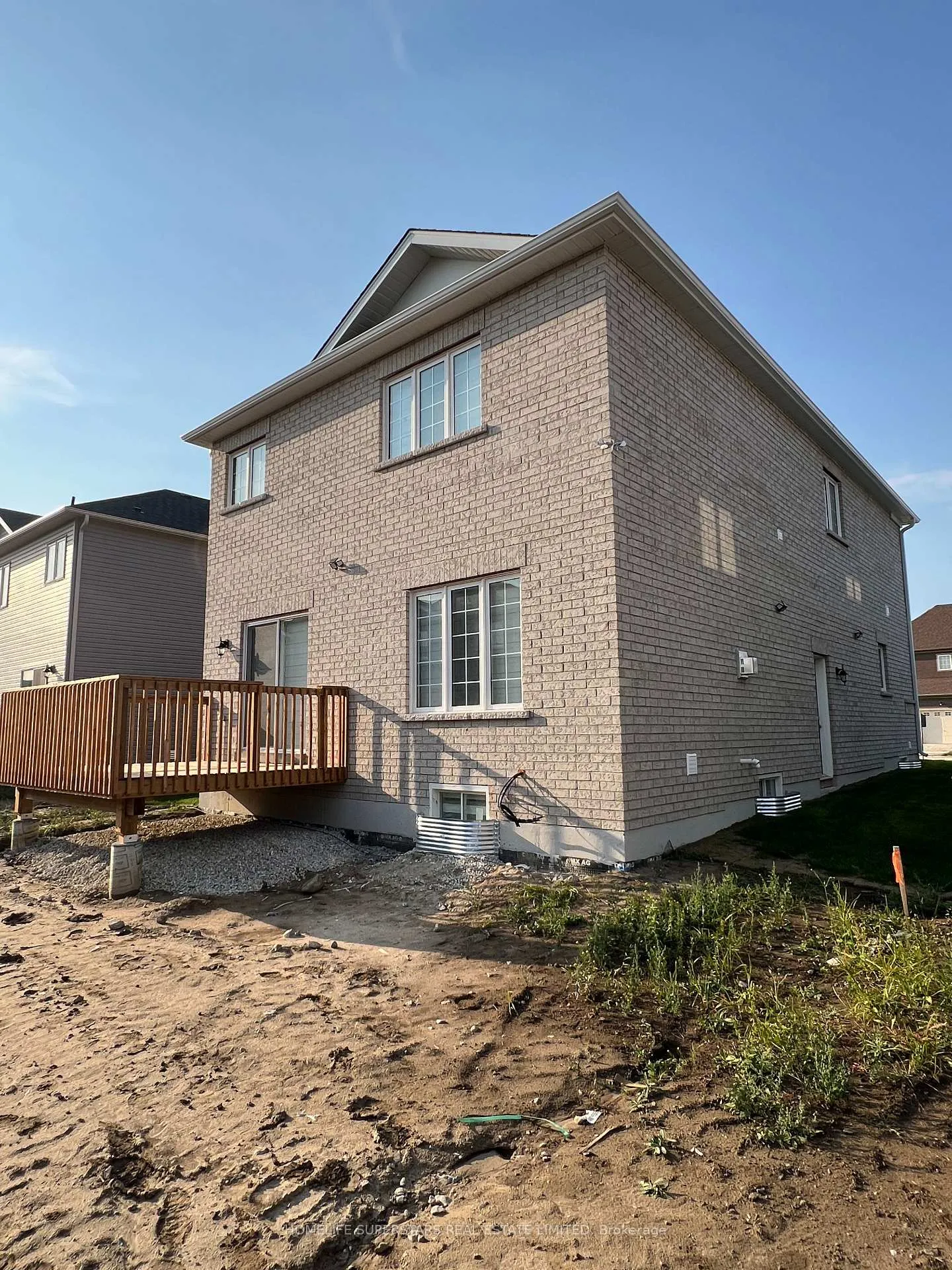 Photo 9 of 229 Prescott Drive, Clearview, Stayner — HOMEH