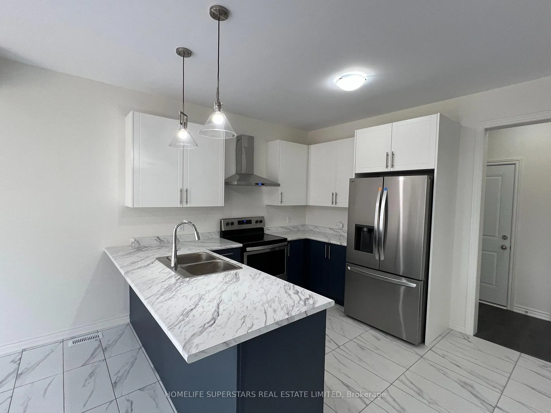 Photo 17 of 229 Prescott Drive, Clearview, Stayner — HOMEH