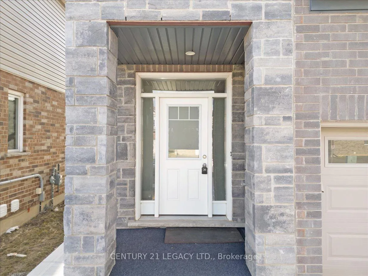 Photo 3 of 83 Beauchamp Drive, Cambridge — HOMEH