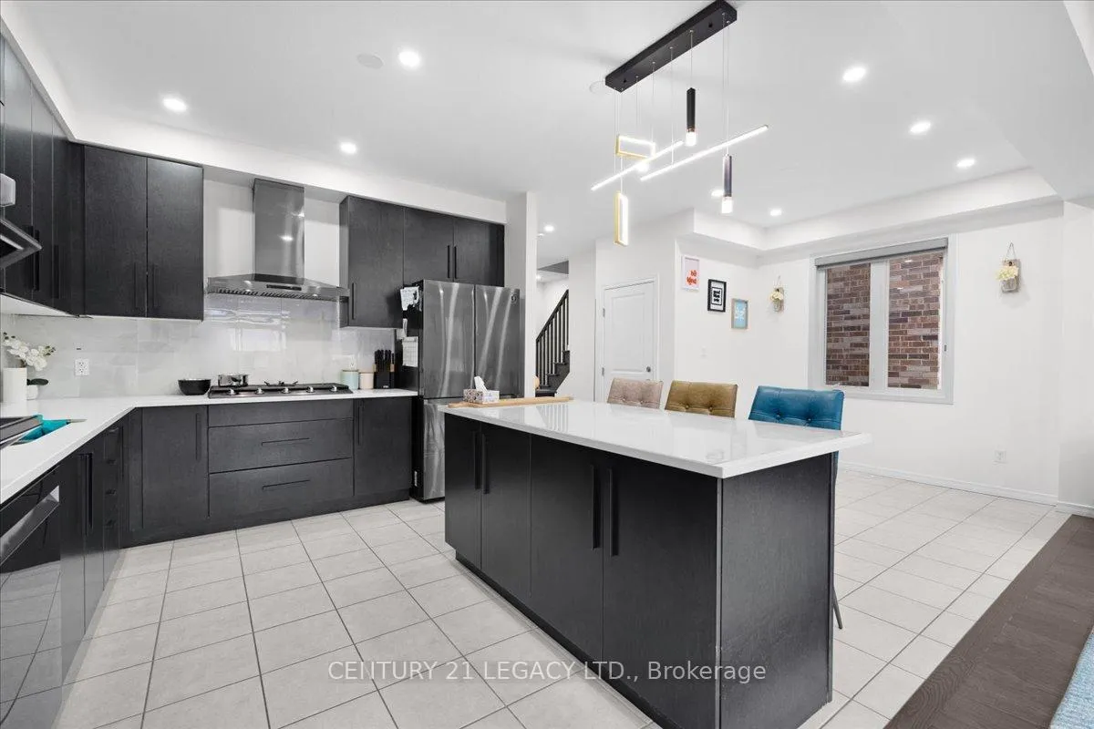 Photo 10 of 83 Beauchamp Drive, Cambridge — HOMEH