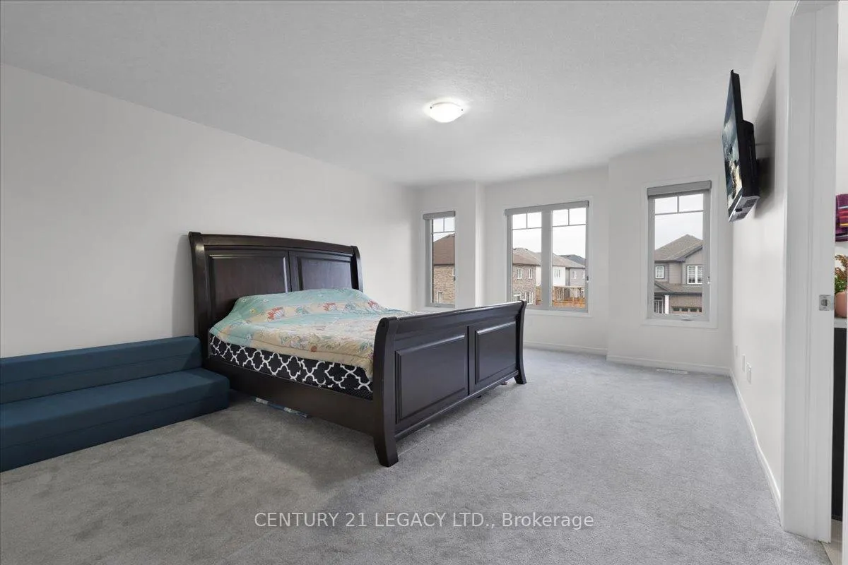 Photo 18 of 83 Beauchamp Drive, Cambridge — HOMEH