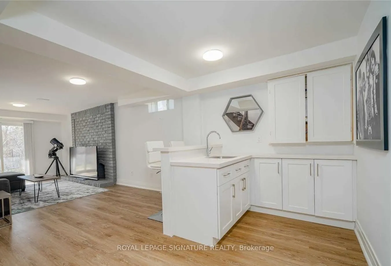 Photo 23 of 34 Alexis Road, Markham, Thornlea — HOMEH