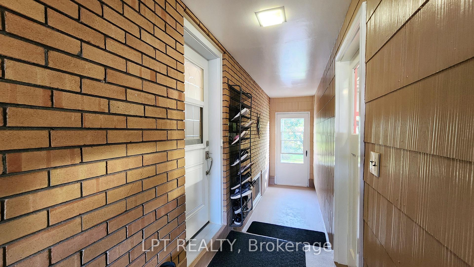 Photo 26 of 25 Davidson Street, Barrie, Wellington — HOMEH