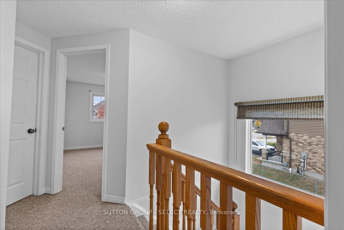 Photo 16 of 115 Templewood Drive, Kitchener — HOMEH