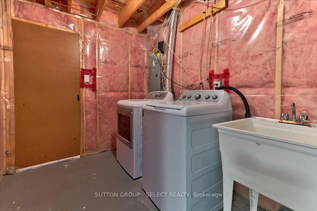 Photo 29 of 115 Templewood Drive, Kitchener — HOMEH