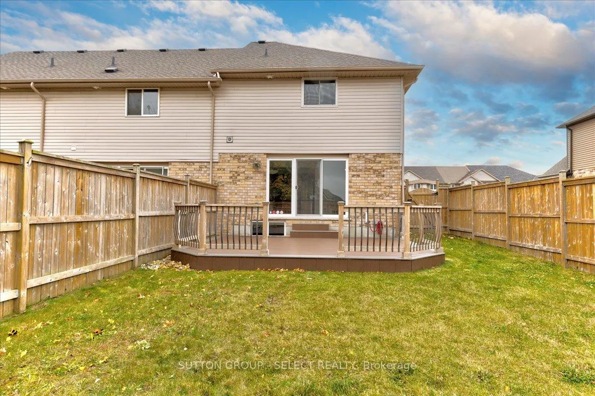 Photo 34 of 115 Templewood Drive, Kitchener — HOMEH