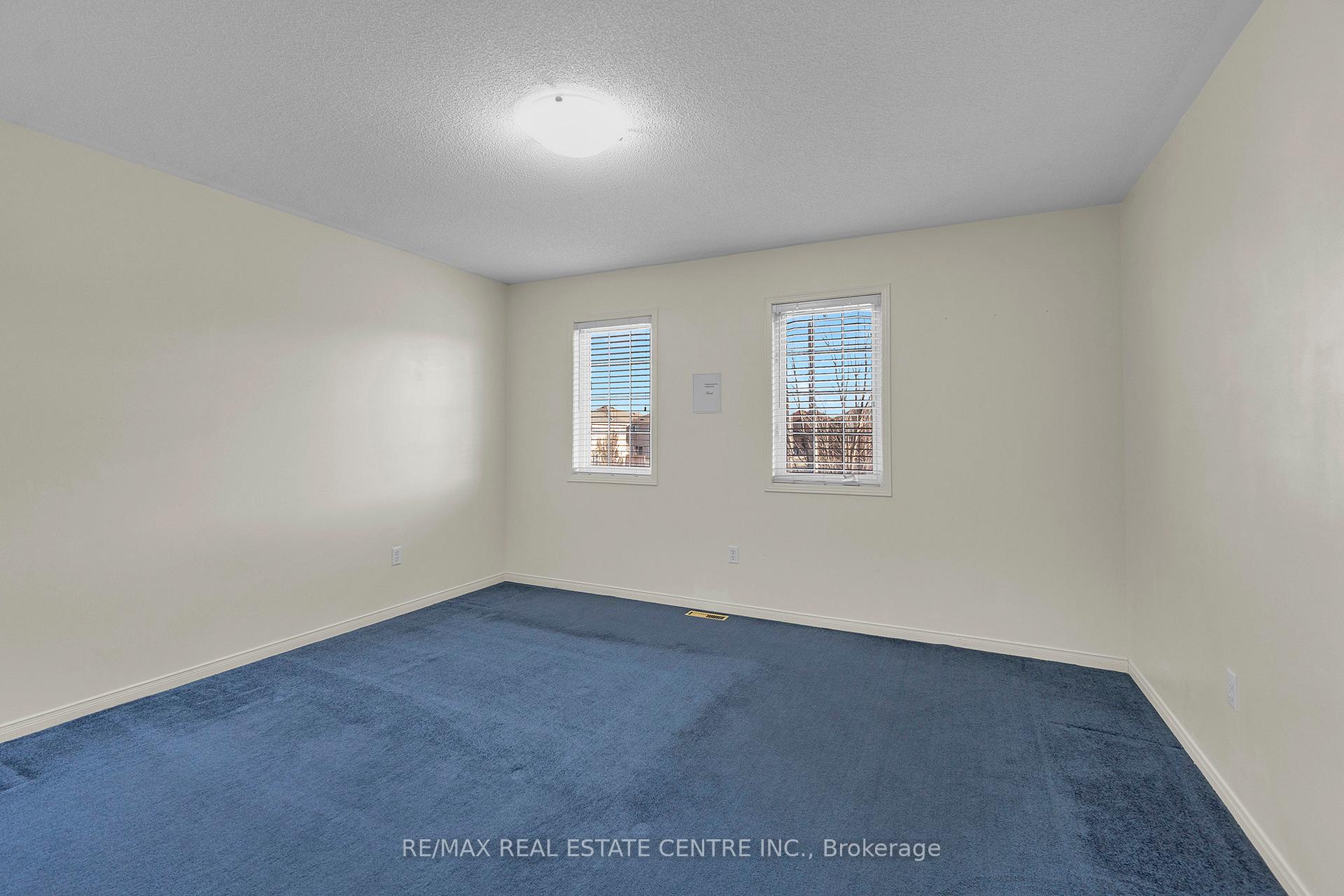Photo 32 of 36 Capistro Street, Brampton, Fletcher's Meadow — HOMEH