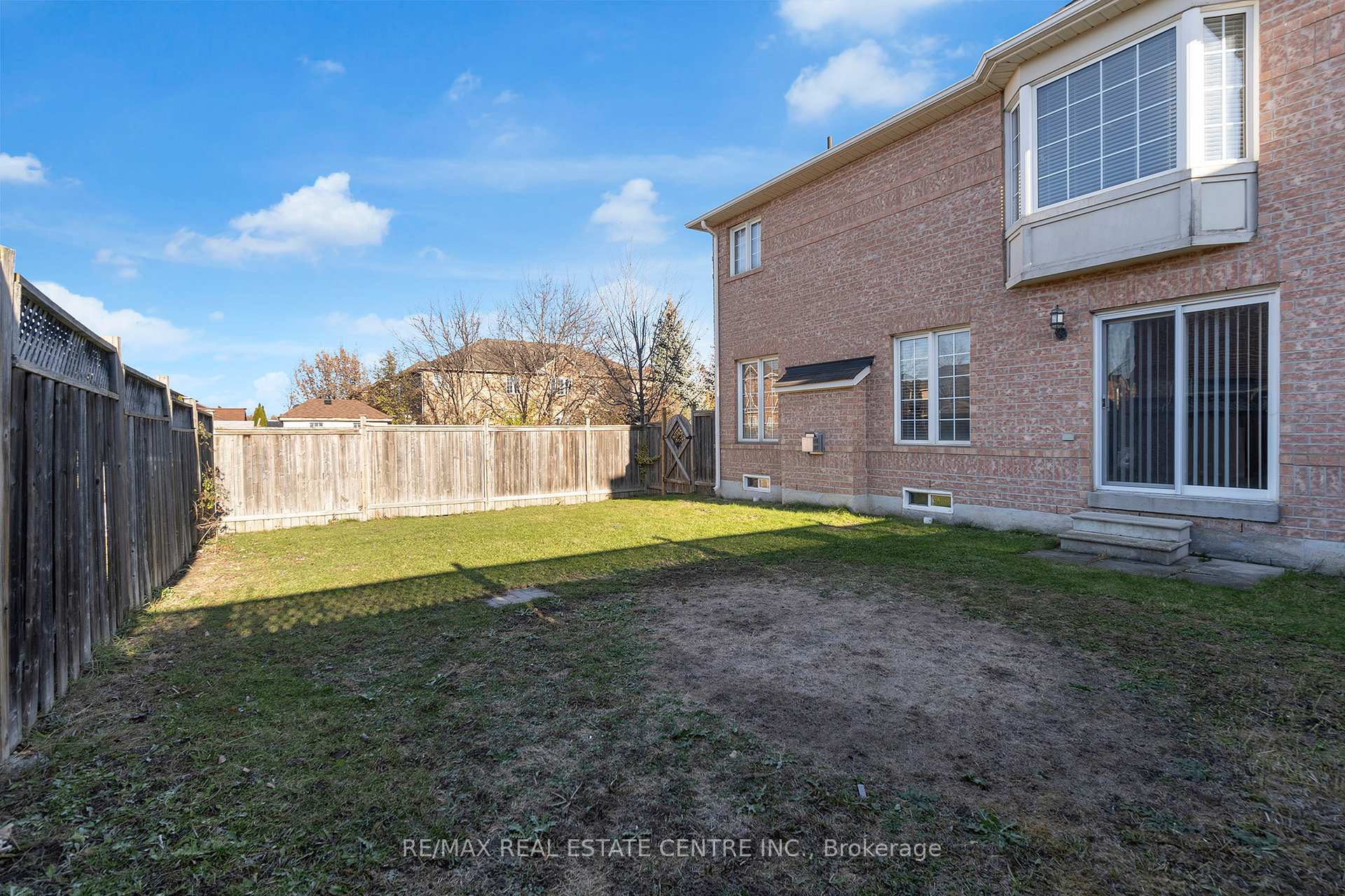 Photo 46 of 36 Capistro Street, Brampton, Fletcher's Meadow — HOMEH