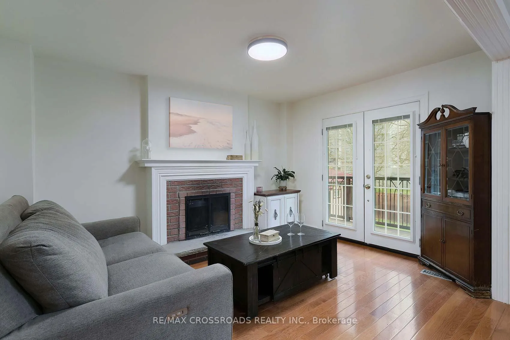 Photo 4 of 42 Bluebell Crescent, Whitby, Lynde Creek — HOMEH