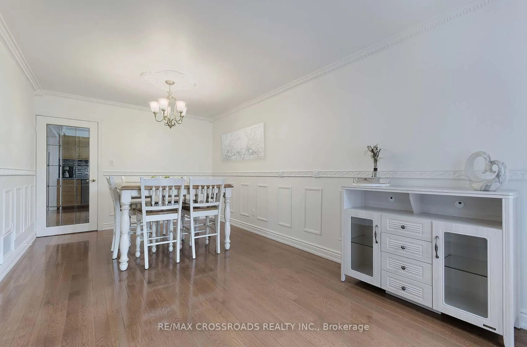 Photo 8 of 42 Bluebell Crescent, Whitby, Lynde Creek — HOMEH