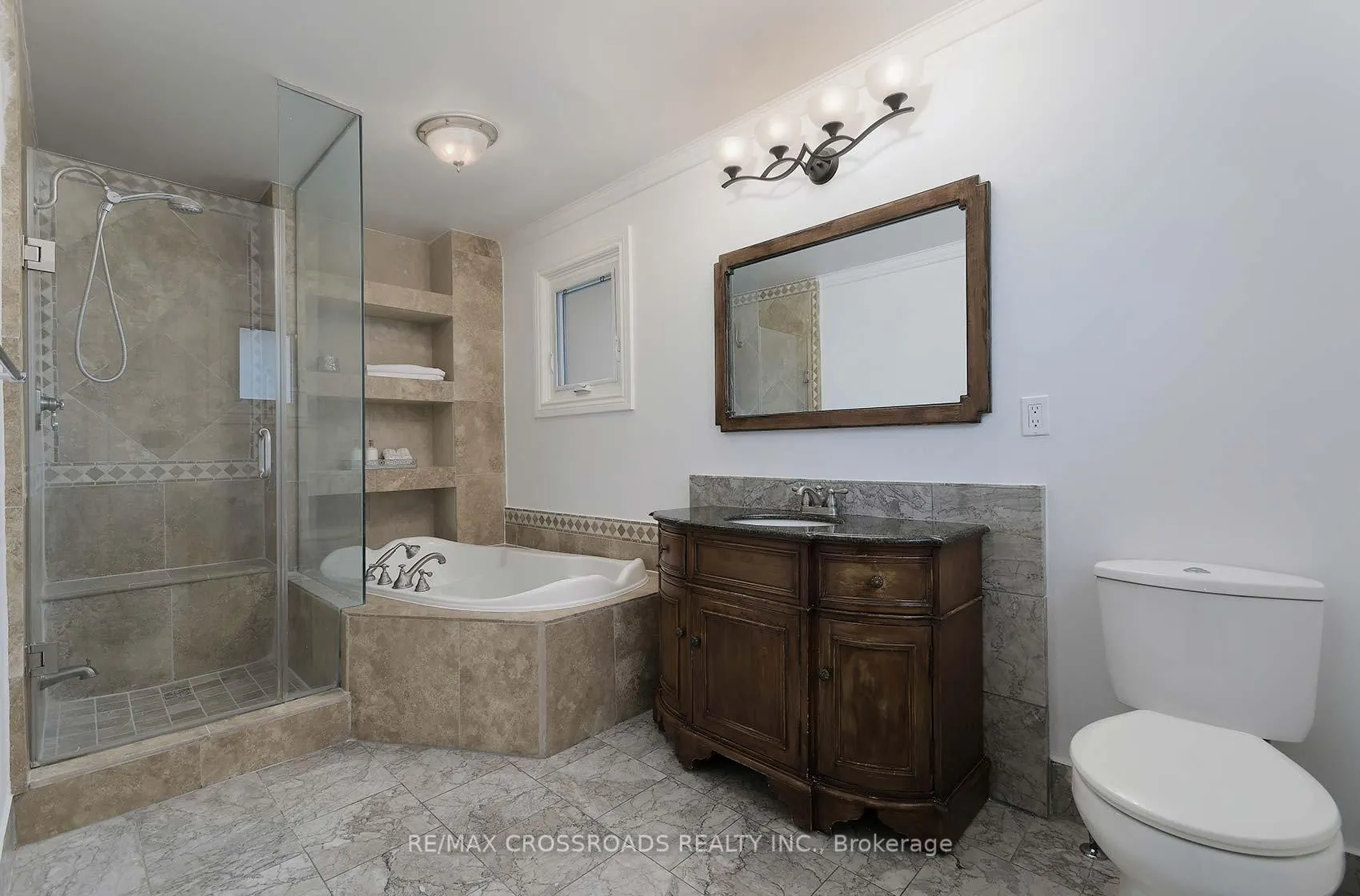 Photo 14 of 42 Bluebell Crescent, Whitby, Lynde Creek — HOMEH