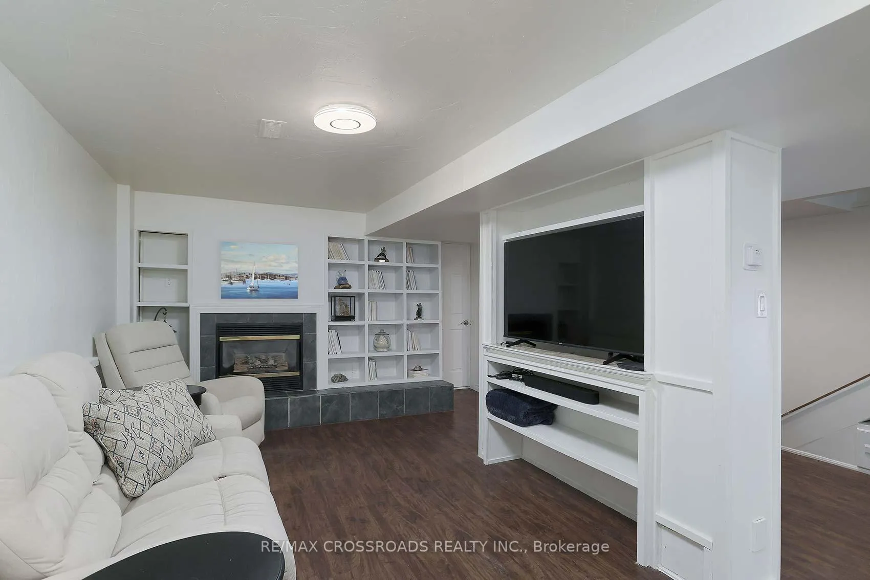 Photo 21 of 42 Bluebell Crescent, Whitby, Lynde Creek — HOMEH