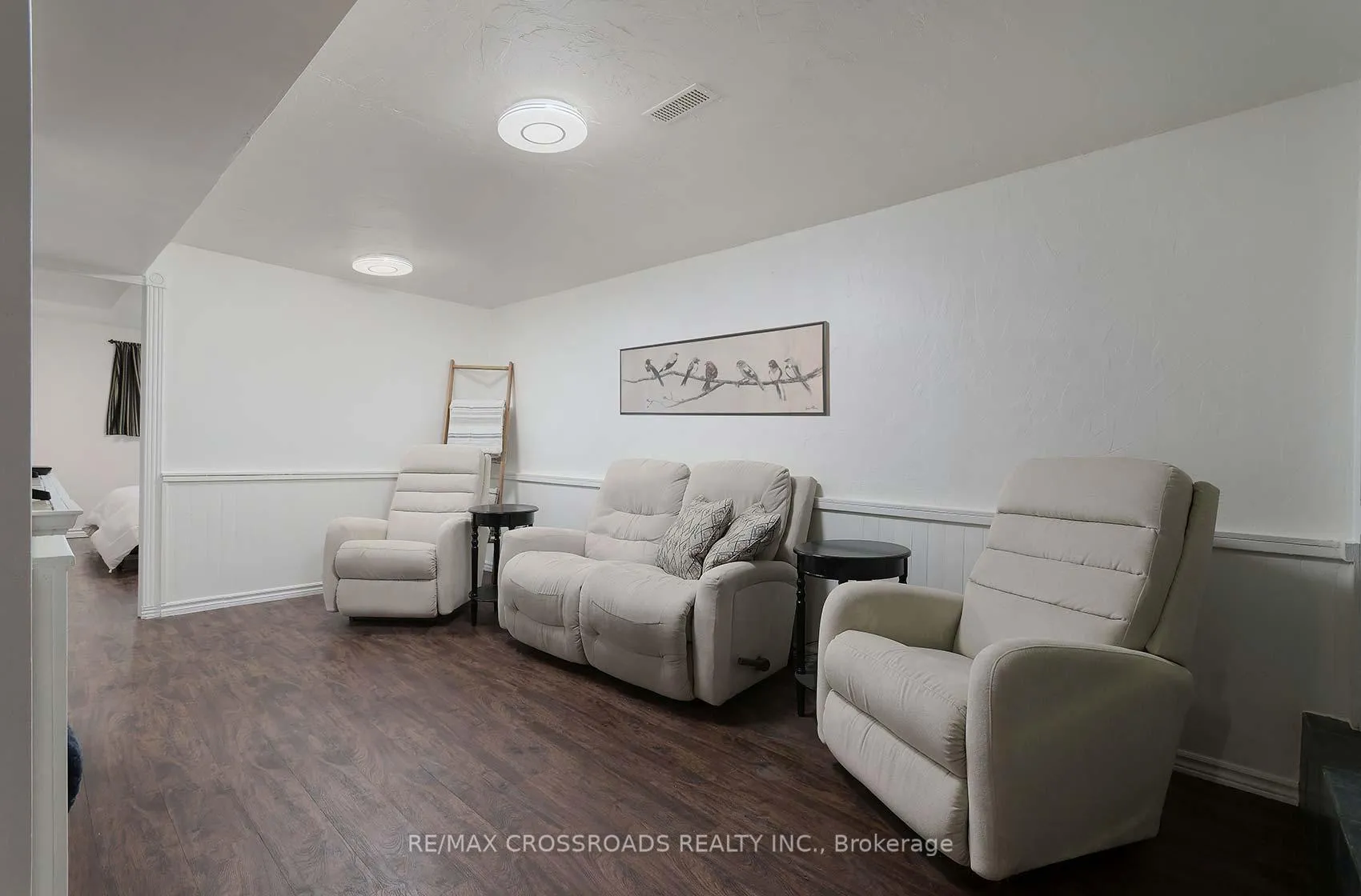 Photo 22 of 42 Bluebell Crescent, Whitby, Lynde Creek — HOMEH