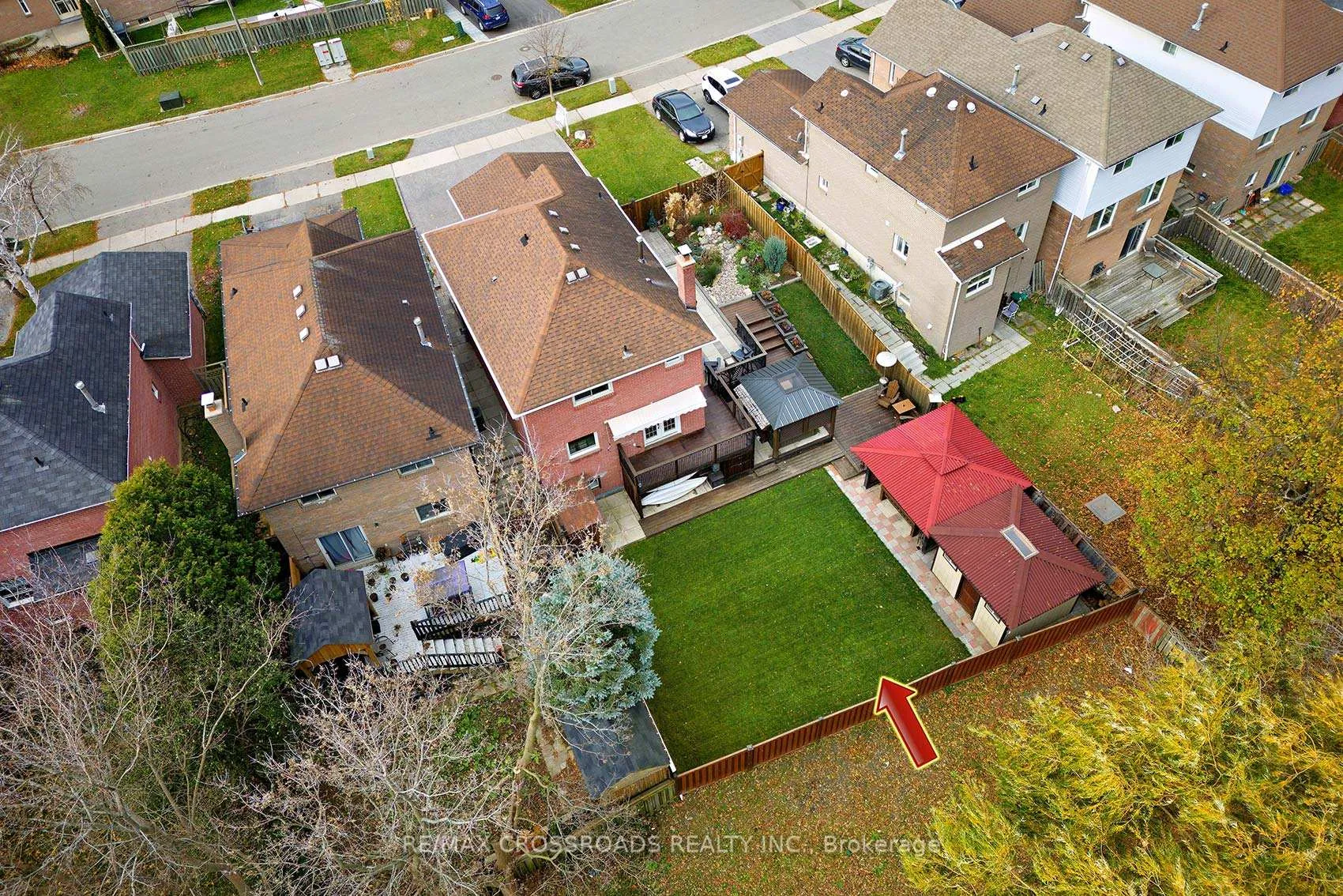 Photo 34 of 42 Bluebell Crescent, Whitby, Lynde Creek — HOMEH
