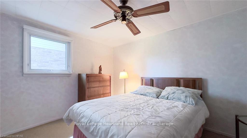 Photo 31 of 27 Bluewater Drive, Goderich, Goderich (Town) — HOMEH