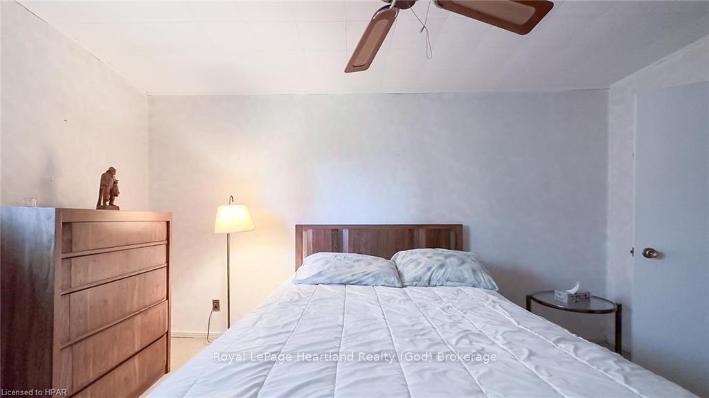 Photo 32 of 27 Bluewater Drive, Goderich, Goderich (Town) — HOMEH