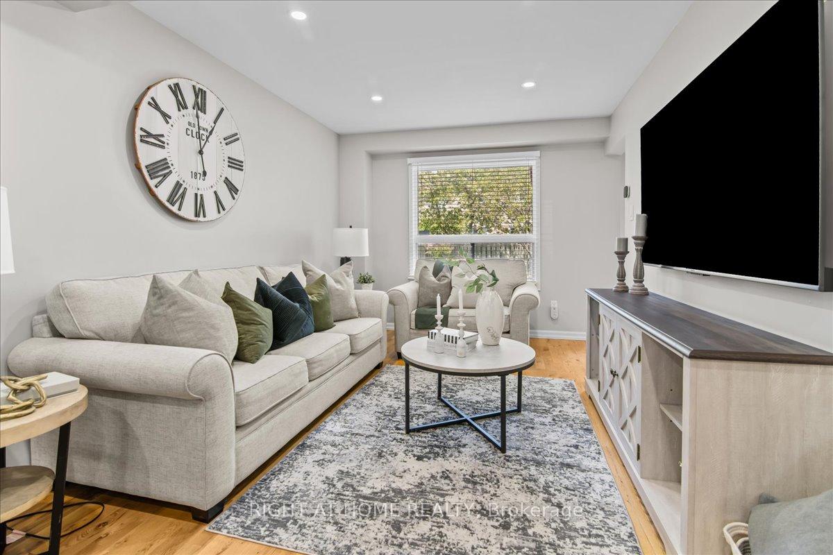 Photo 8 of 34 Vail Meadows Crescent, Clarington, Bowmanville — HOMEH
