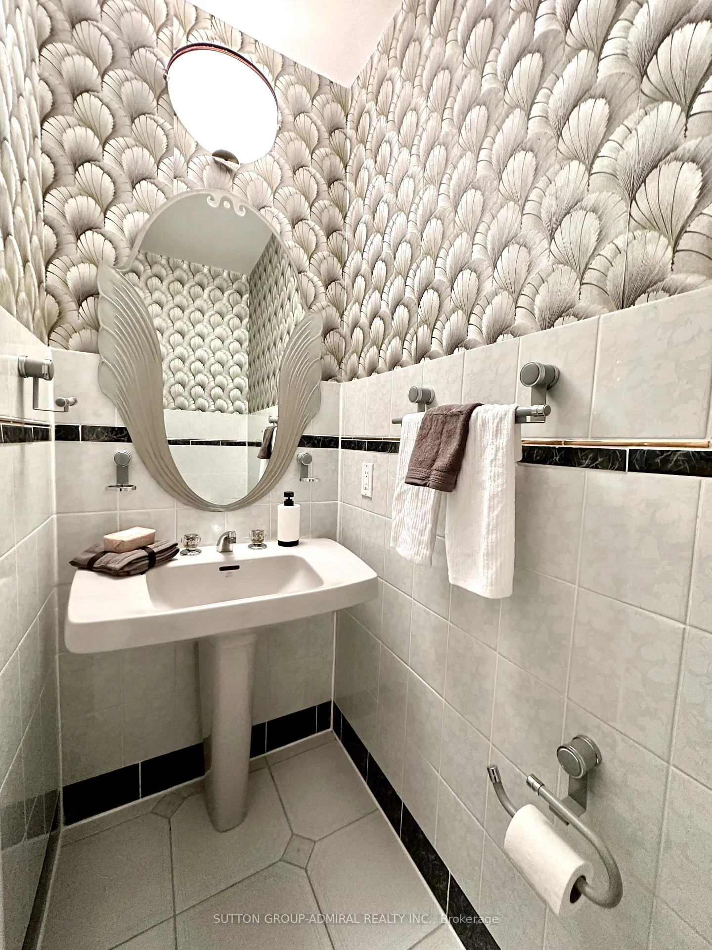 Photo 17 of 273 Spring Gate Boulevard, Vaughan, Crestwood-Springfarm-Yorkhill — HOMEH
