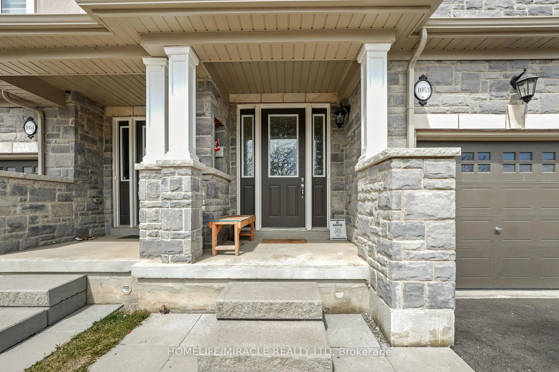 Photo 3 of 1053 Garner Road E, Hamilton, Ancaster — HOMEH