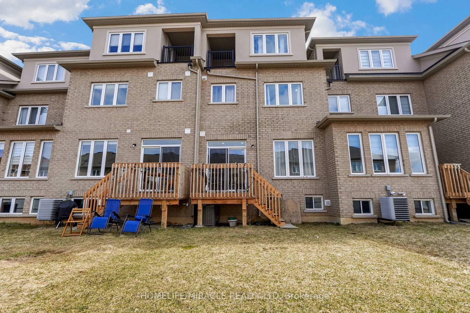 Photo 36 of 1053 Garner Road E, Hamilton, Ancaster — HOMEH