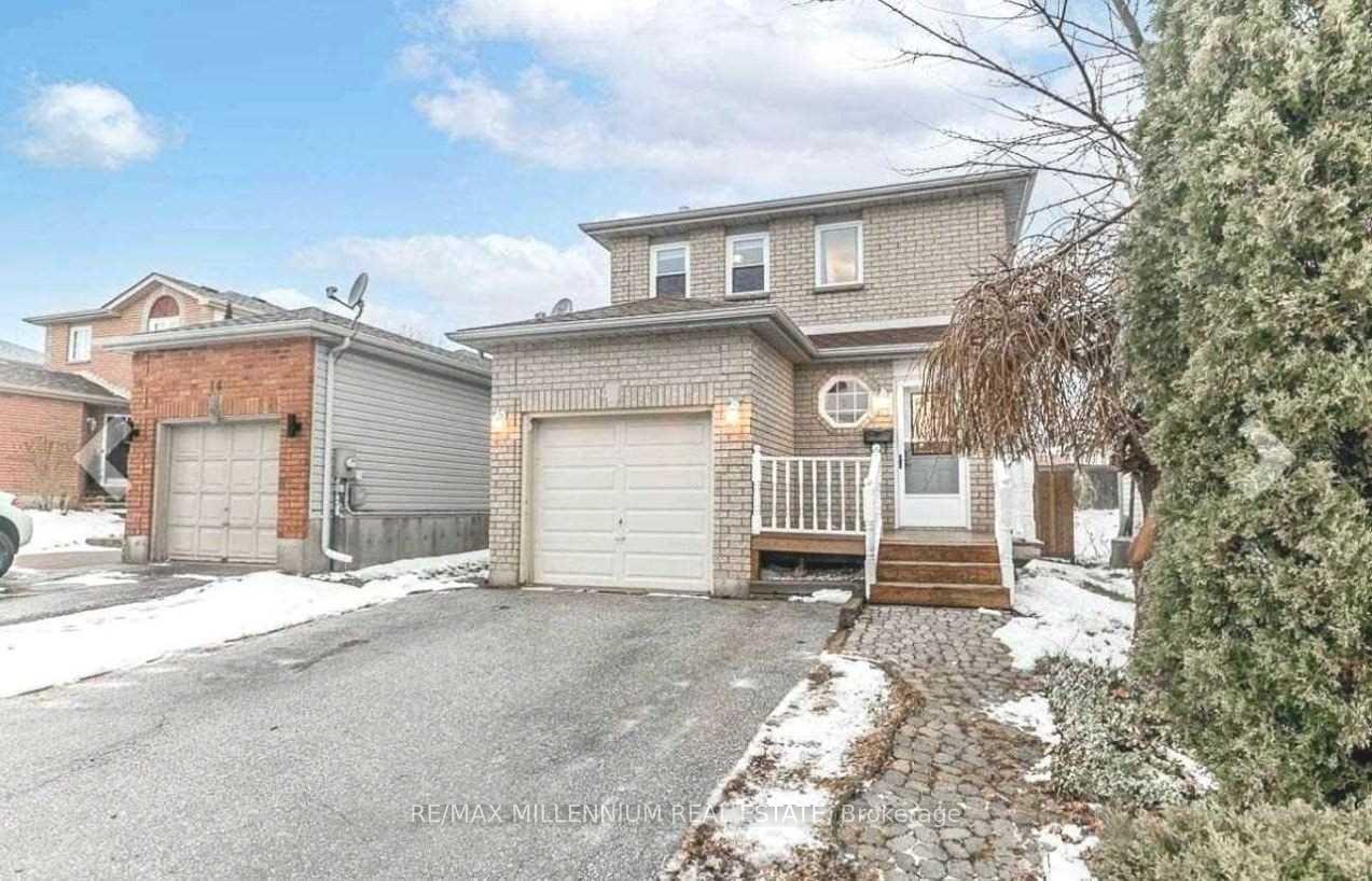 Photo 3 of 12 Assiniboine Drive, Barrie, Holly — HOMEH