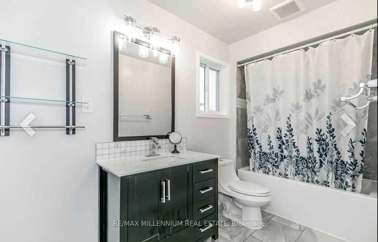 Photo 4 of 12 Assiniboine Drive, Barrie, Holly — HOMEH