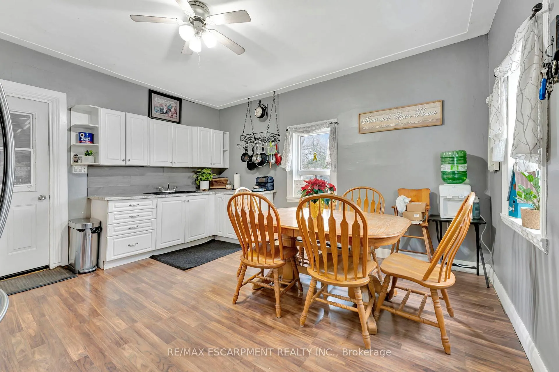 Photo 8 of 1564 Concession 2 Road W, Hamilton, Rural Flamborough — HOMEH