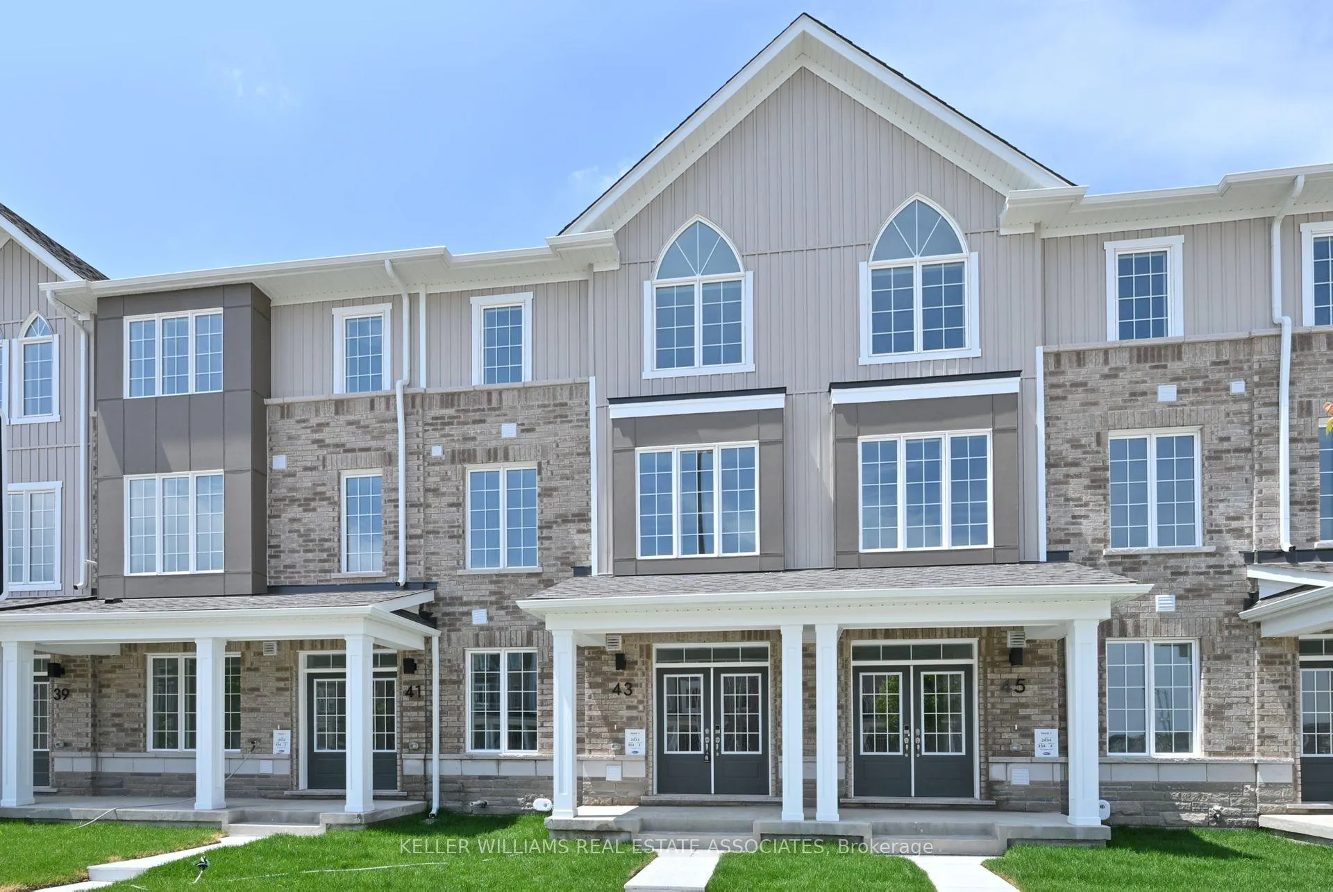 Photo 1 of 43 Cullingtree Place, Caledon, Rural Caledon — HOMEH