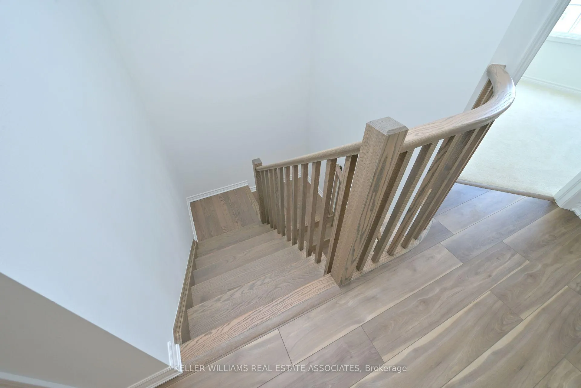 Photo 34 of 43 Cullingtree Place, Caledon, Rural Caledon — HOMEH