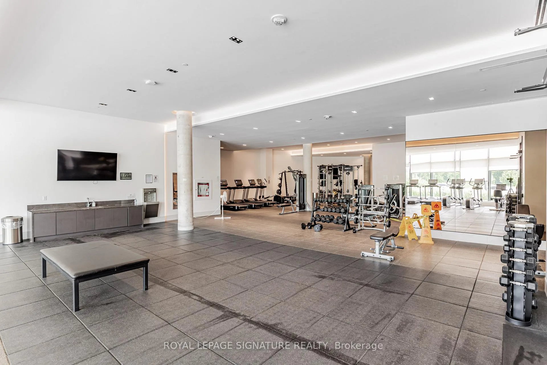 Photo 17 of Unit 2605, 18 Water Walk Drive, Markham, Unionville — HOMEH