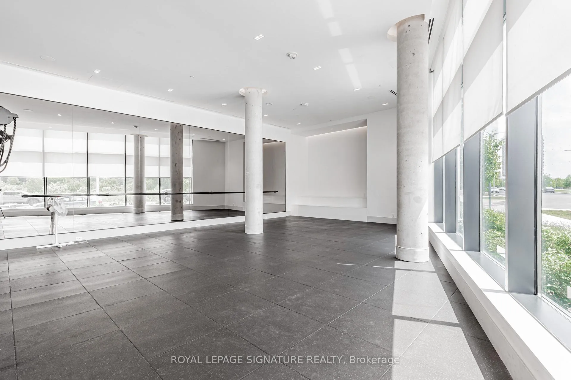 Photo 21 of Unit 2605, 18 Water Walk Drive, Markham, Unionville — HOMEH