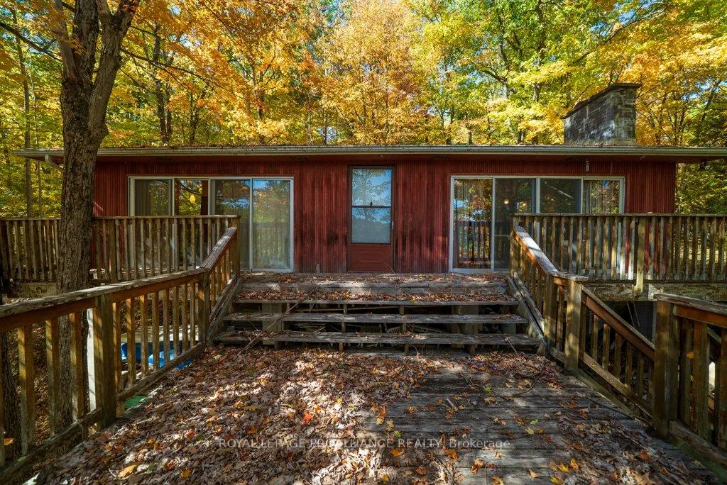 Photo 7 of 1042 East Flieler Lane, Frontenac, Frontenac North — HOMEH