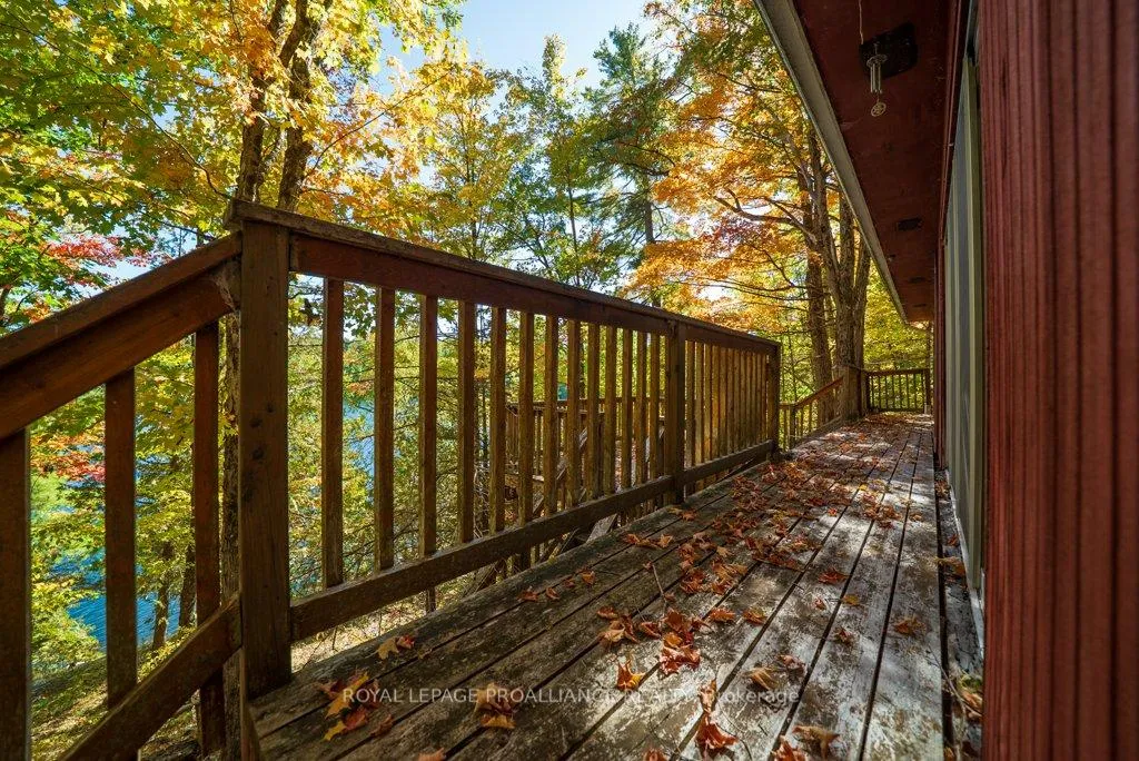 Photo 10 of 1042 East Flieler Lane, Frontenac, Frontenac North — HOMEH
