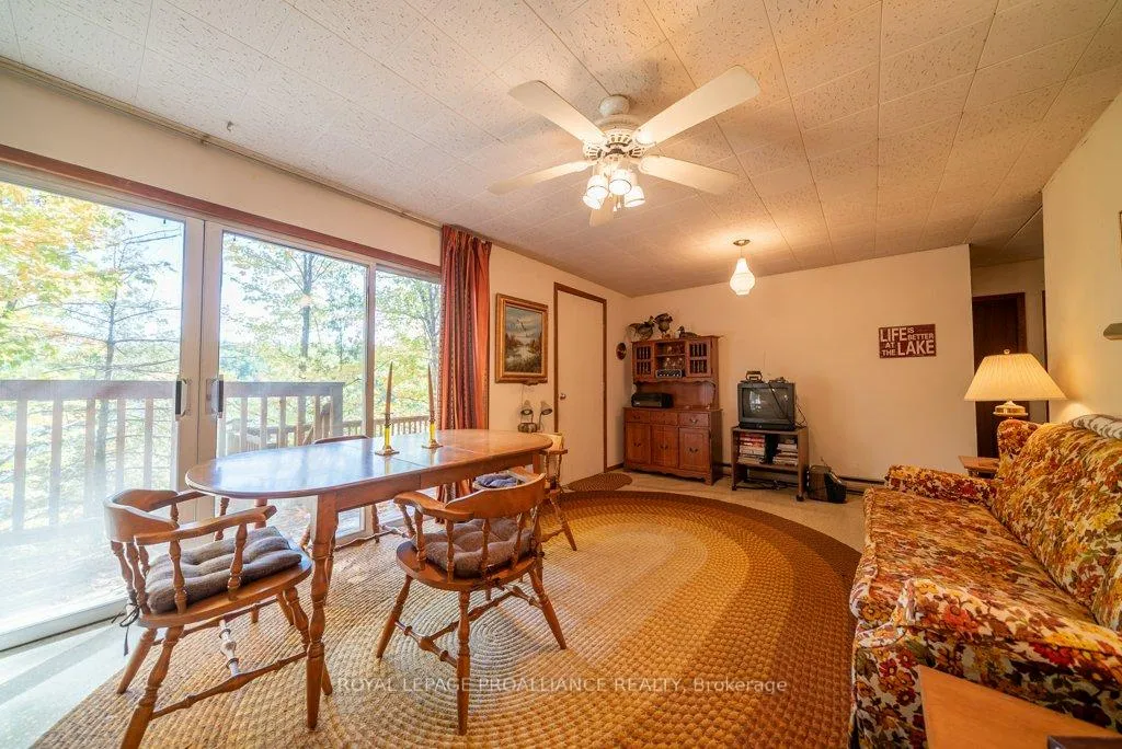 Photo 24 of 1042 East Flieler Lane, Frontenac, Frontenac North — HOMEH