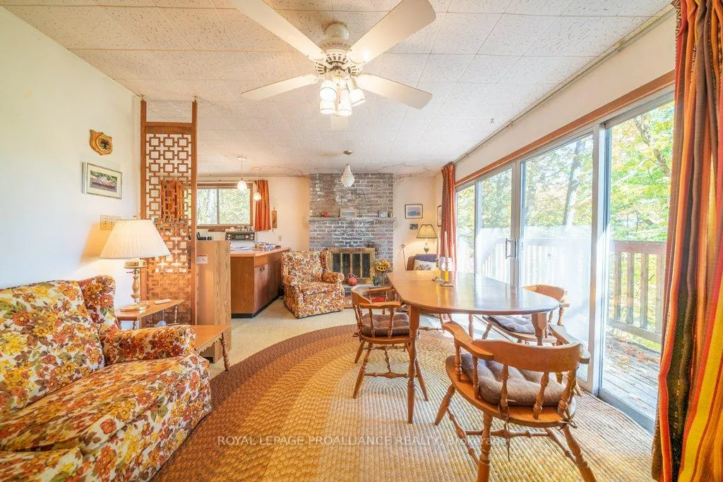 Photo 25 of 1042 East Flieler Lane, Frontenac, Frontenac North — HOMEH